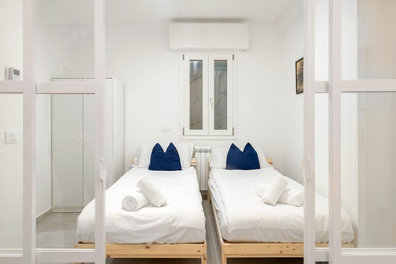 Easystayrome 10 Pax 3 Baths 1 Min From Metro Εξωτερικό φωτογραφία